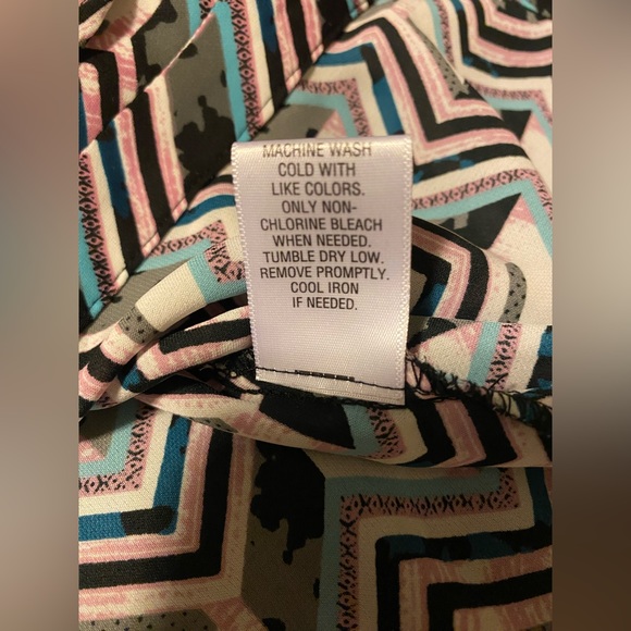 Candies flowy blouse - Picture 6 of 11